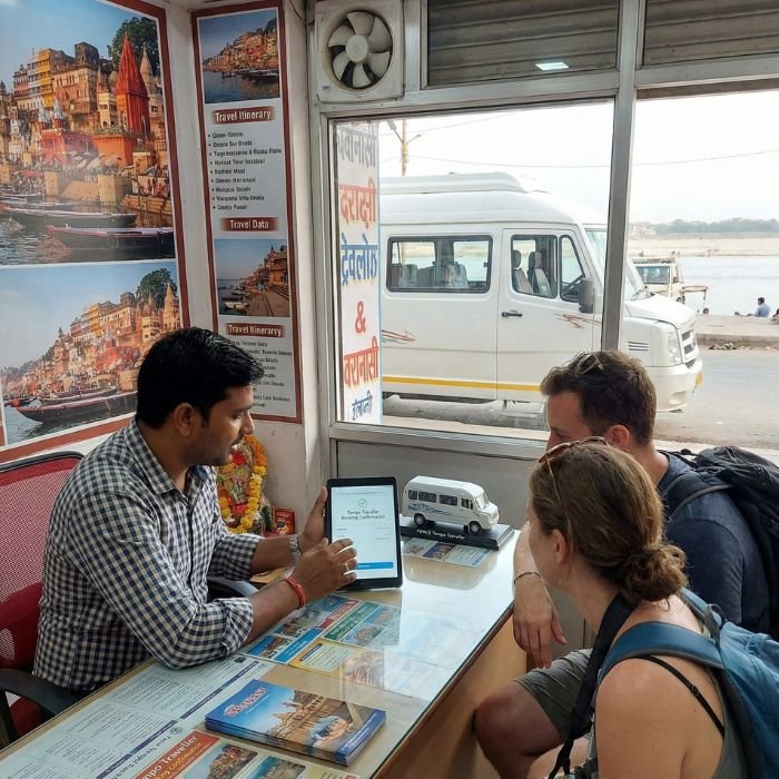 How to Book Your Tempo Traveller in Varanasi